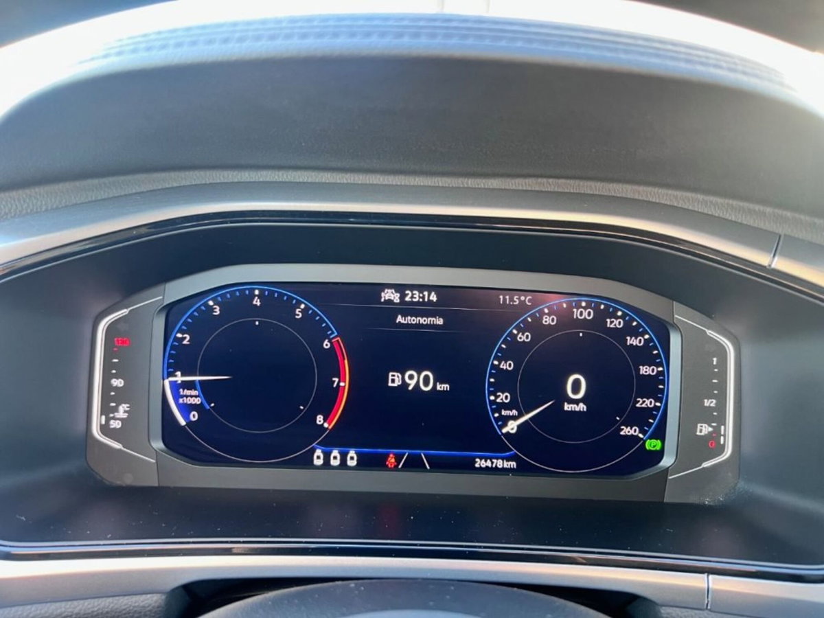 Volkswagen T-Roc 1.0 TSI Life (11)