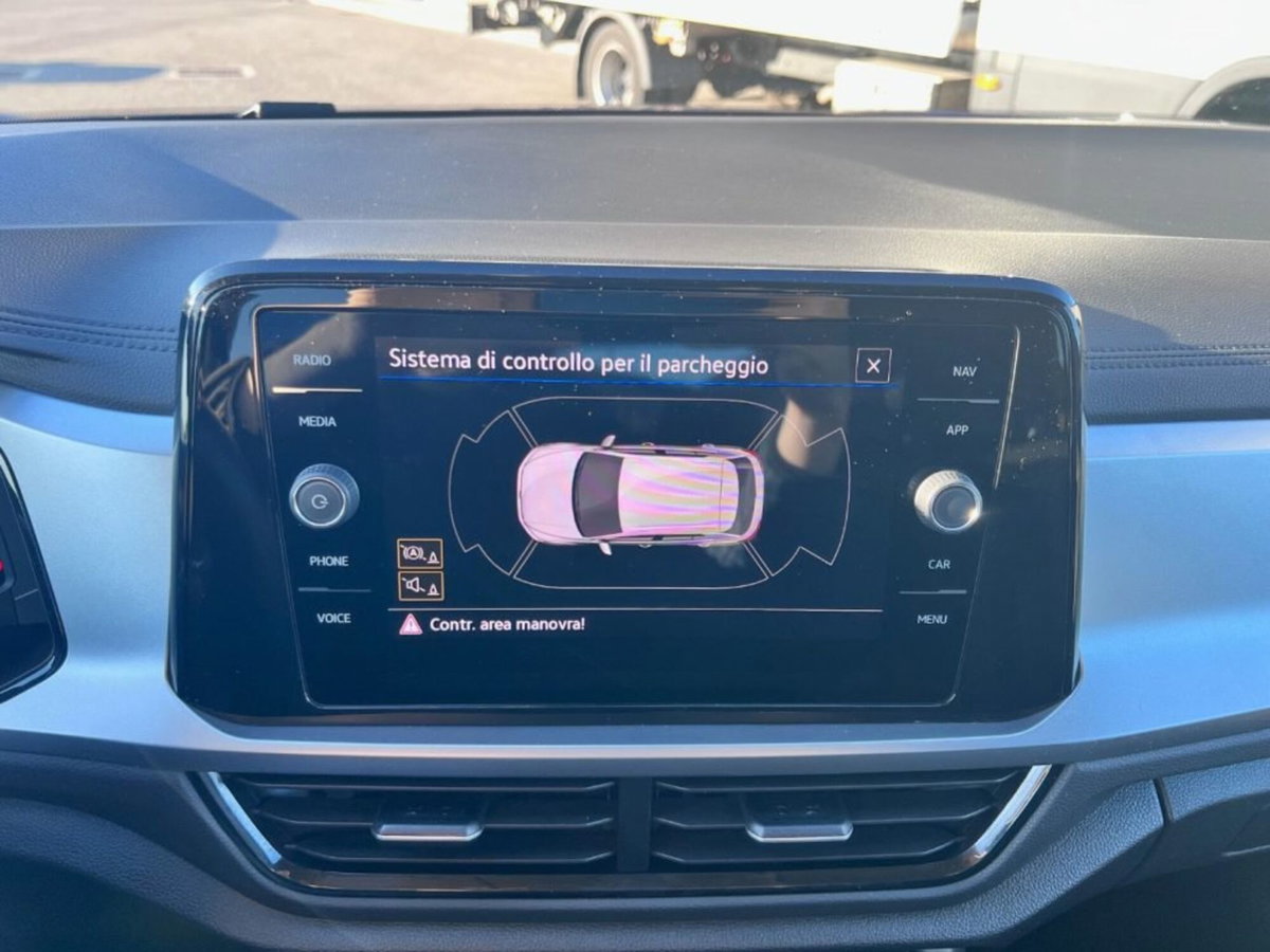 Volkswagen T-Roc 1.0 TSI Life (13)