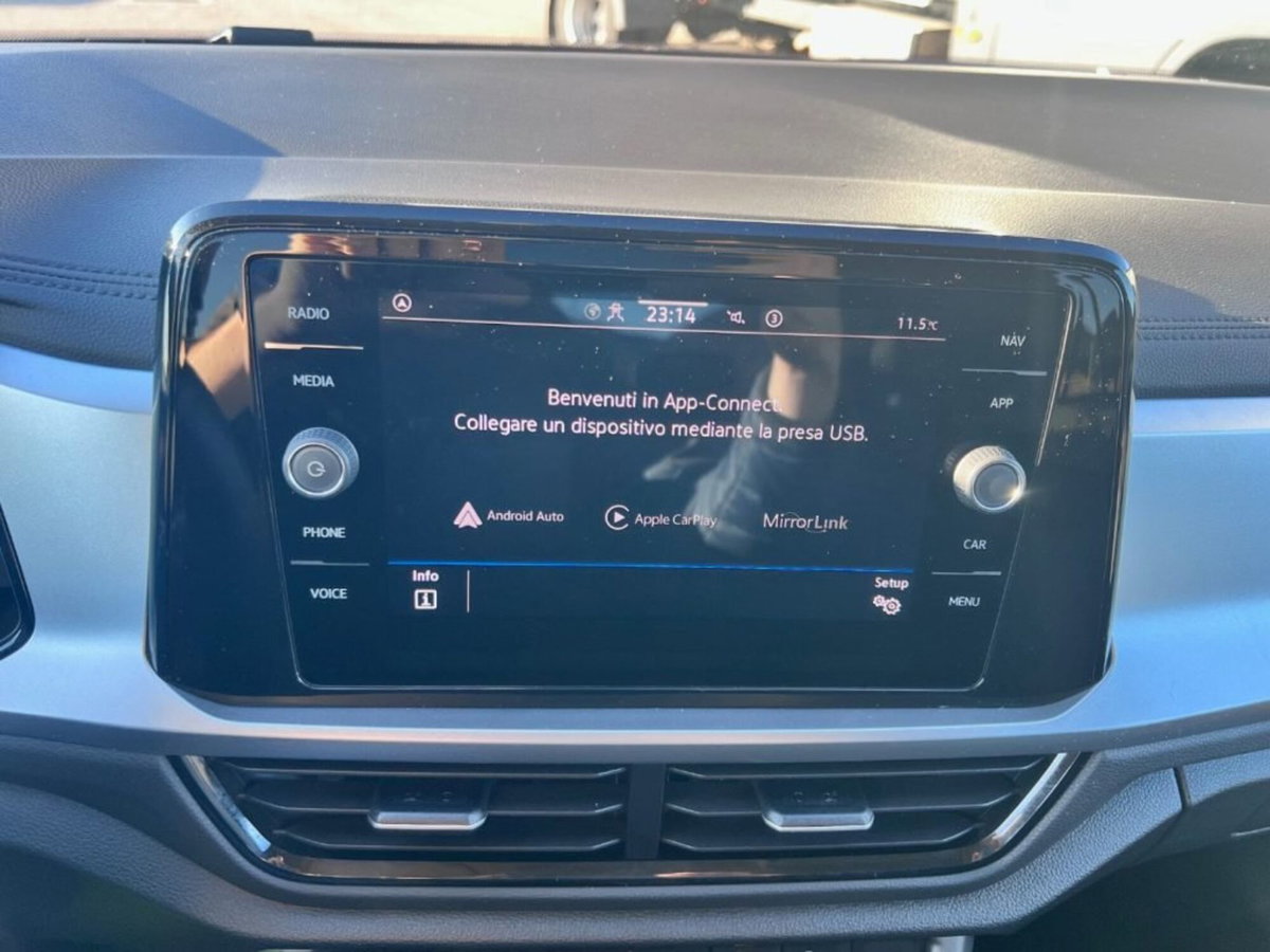 Volkswagen T-Roc 1.0 TSI Life (14)