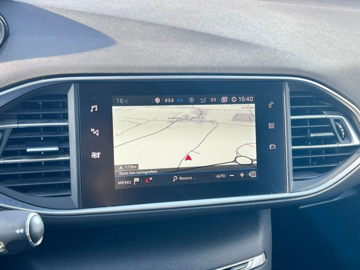 Peugeot 308 SW BlueHDi 130 S&S Business (12)