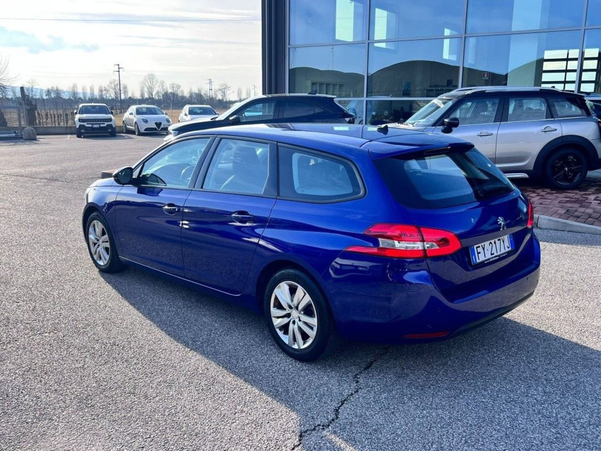 Peugeot 308 SW BlueHDi 130 S&S Business (4)