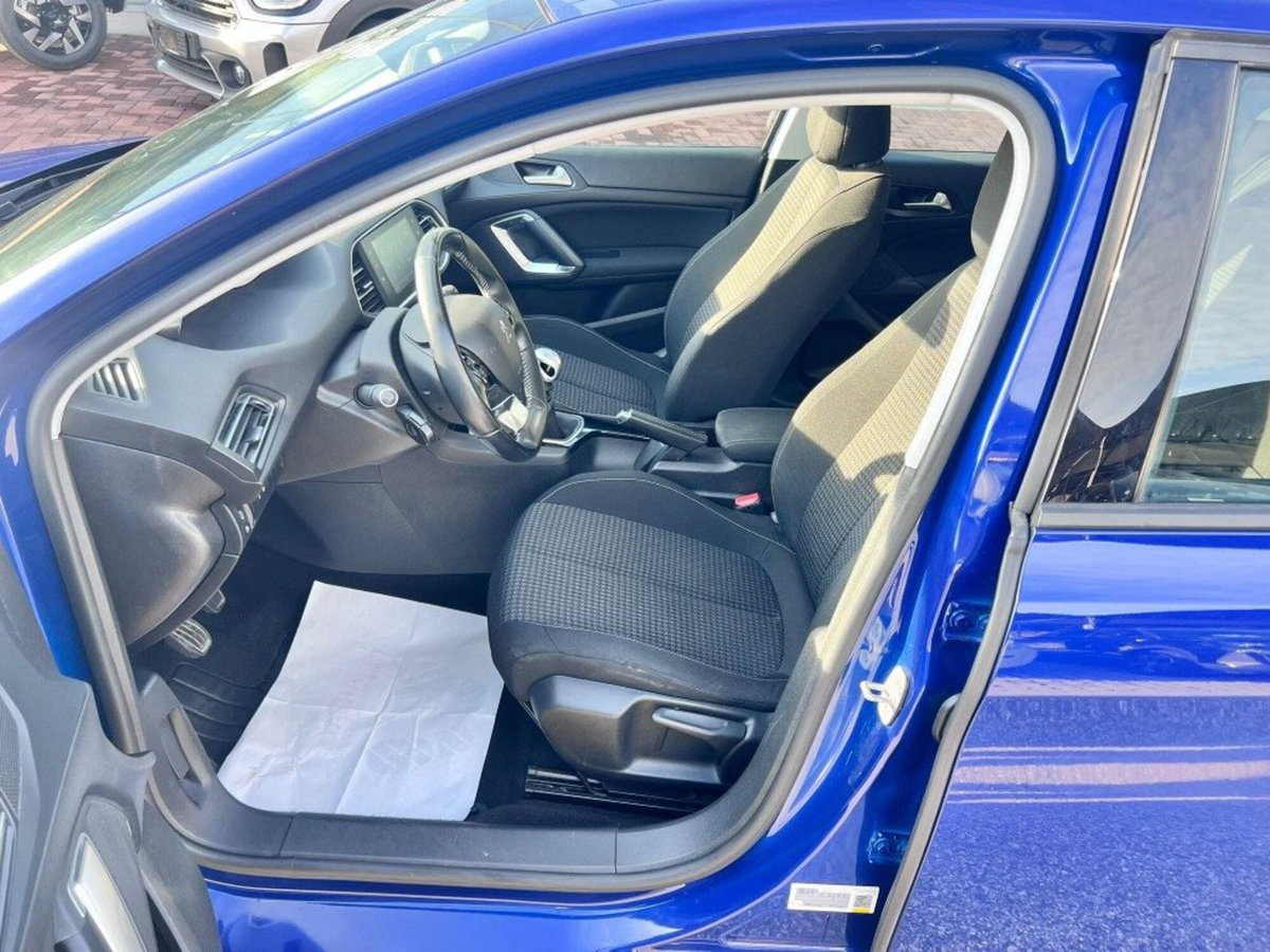 Peugeot 308 SW BlueHDi 130 S&S Business (5)