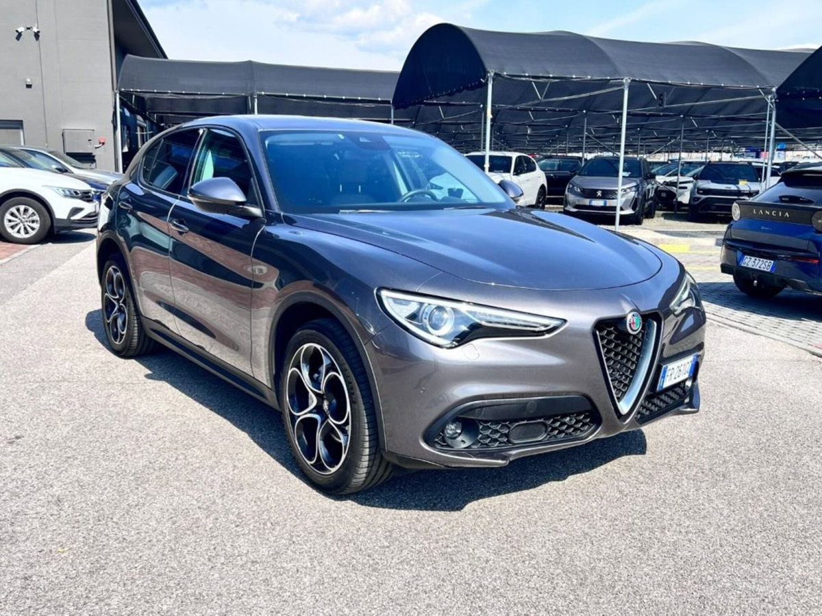 Alfa Romeo Stelvio Stelvio 2.2 Turbodiesel 210 CV AT8 Q4 Executive (2)