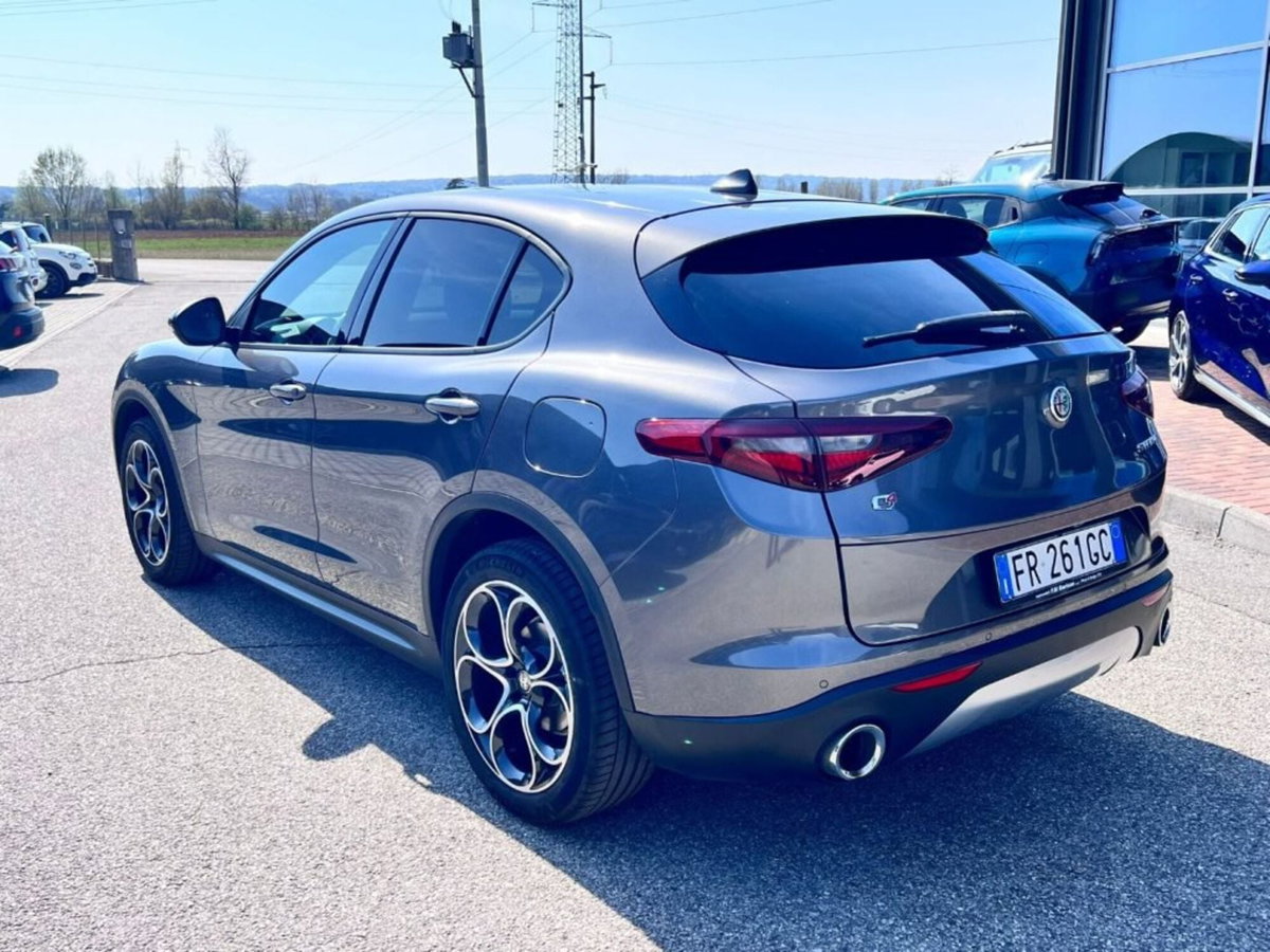 Alfa Romeo Stelvio Stelvio 2.2 Turbodiesel 210 CV AT8 Q4 Executive (4)