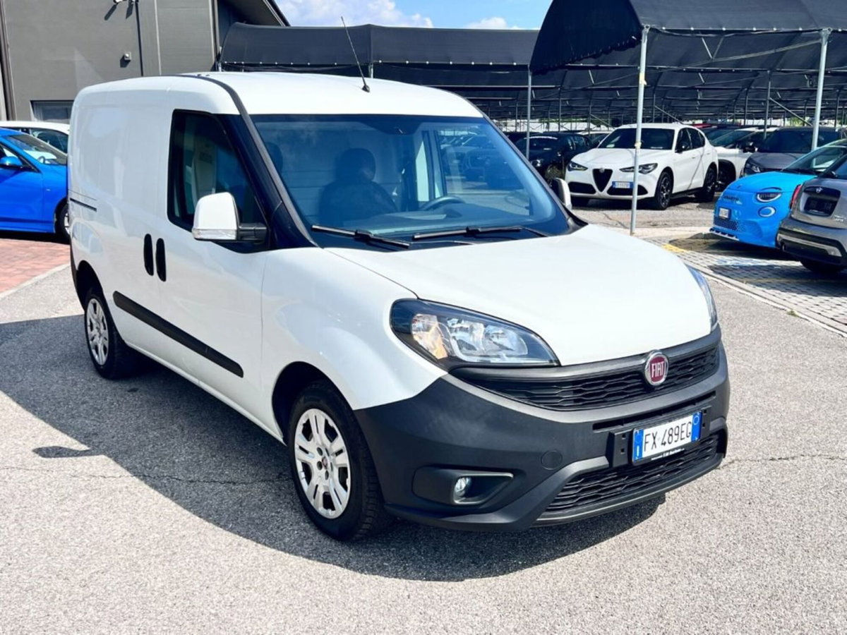 Fiat Doblò Furgone 1.6 MJT 105CV PC-TN Cargo Lamierato SX E5+ (2)