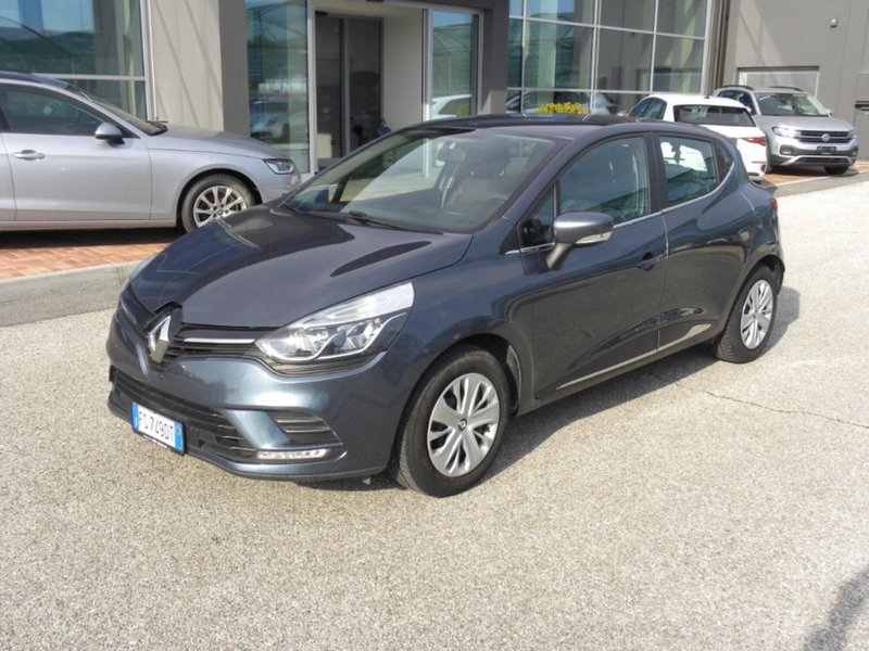 Renault Clio TCe 12V 90 CV GPL 5 porte Moschino Zen