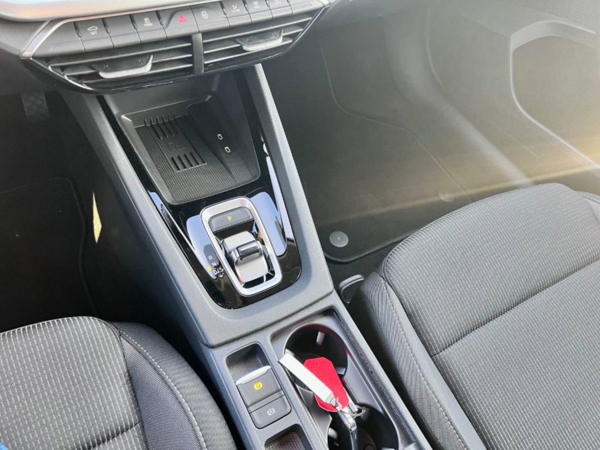 Skoda Octavia Station Wagon 2.0 TDI EVO SCR 150 CV DSG 4x4 Wagon Executive (14)