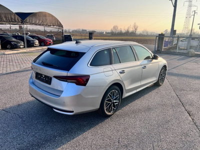 Skoda Octavia Station Wagon 2.0 TDI EVO SCR 150 CV DSG 4x4 Wagon Executive (3)