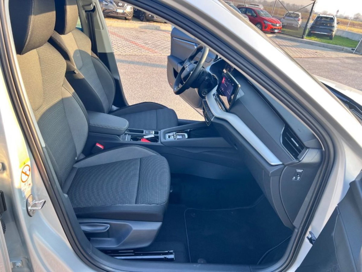 Skoda Octavia Station Wagon 2.0 TDI EVO SCR 150 CV DSG 4x4 Wagon Executive (7)