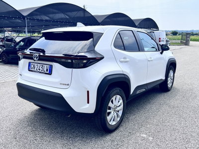 Toyota Yaris Cross 1.5h GR Sport Black Sky fwd 116cv e-cvt (3)