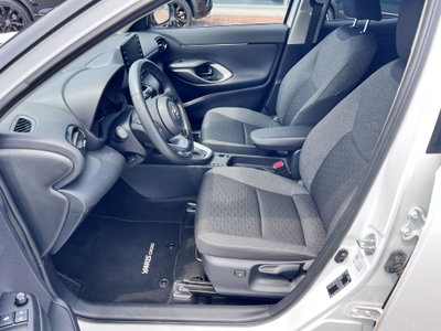 Toyota Yaris Cross 1.5h GR Sport Black Sky fwd 116cv e-cvt (5)