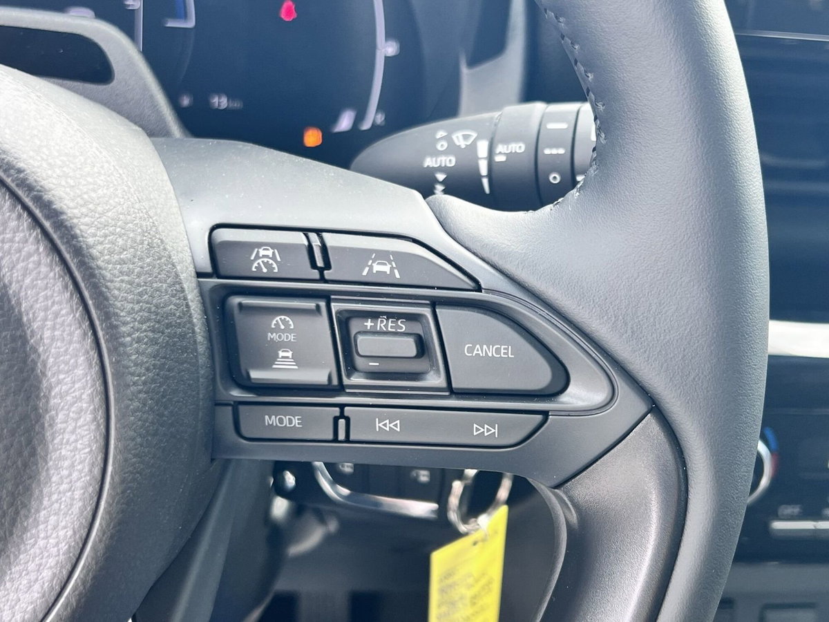 Toyota Yaris Cross Active fwd 115cv e-cvt (15)