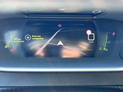 Peugeot 208 PureTech 100 Stop&Start EAT8 5 porte Allure Pack (12)