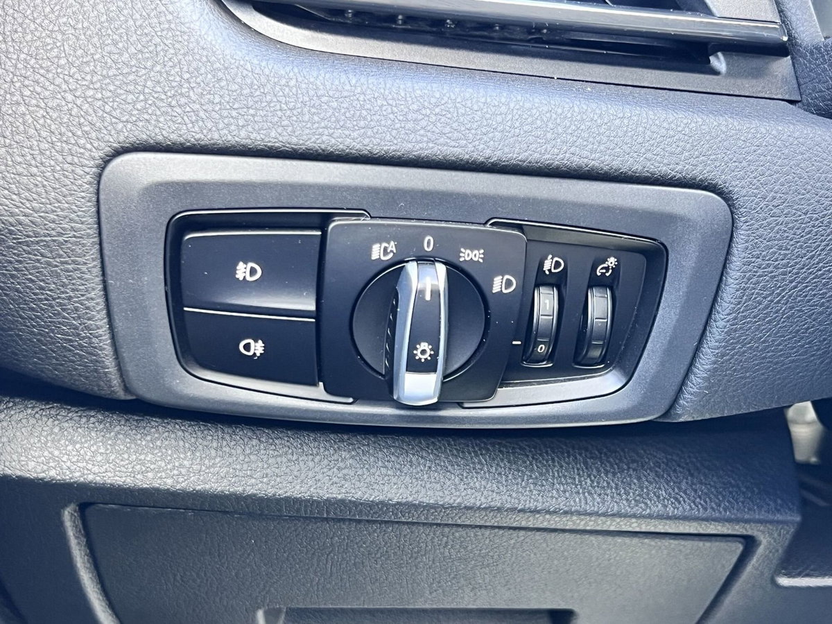 BMW Serie 2 Active Tourer 218d xDrive  Business (20)