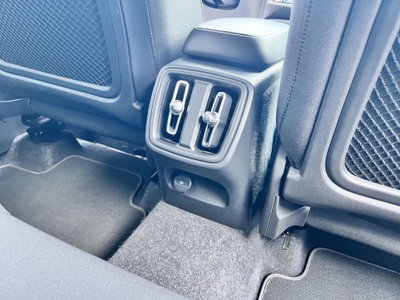 Volvo XC40 T3 Geartronic Momentum Pro (8)