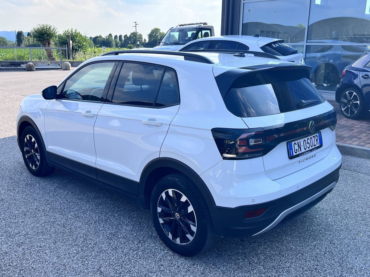 Volkswagen T-Cross 1.0 TSI Style BMT (2)
