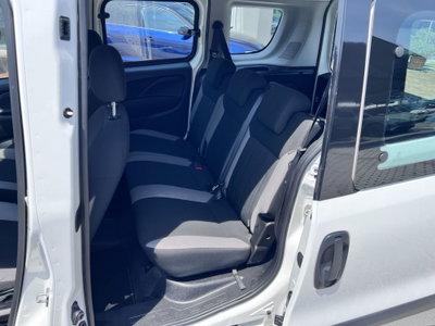 Fiat Doblò cargo combi N1 1.6 mjt 105cv CH1 Lounge S&S (6)