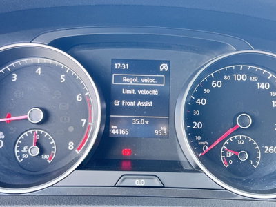 Volkswagen Golf 1.0 TSI 115 CV 5p. Trendline BlueMotion Technology (13)