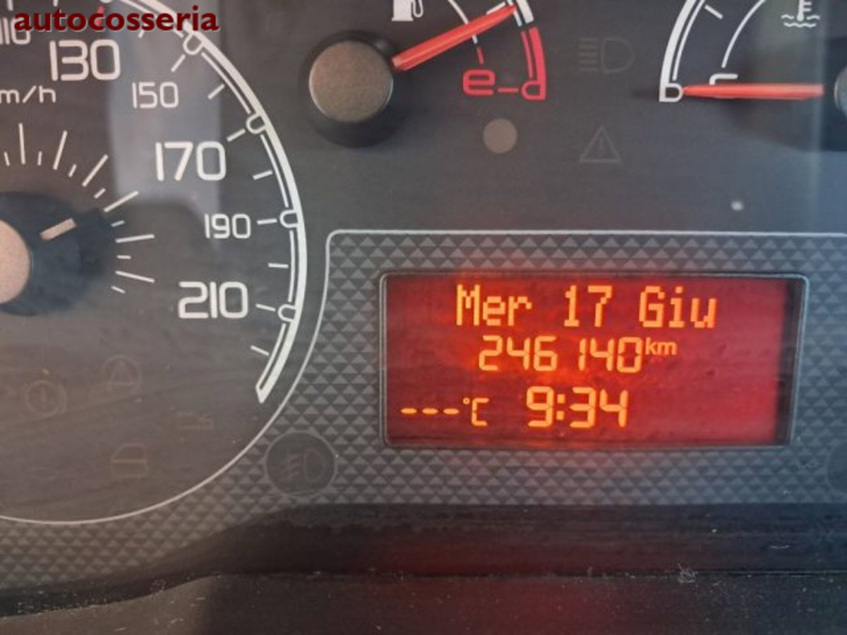 Fiat Fiorino 1.3 MJT 75CV Furgone SX (8)