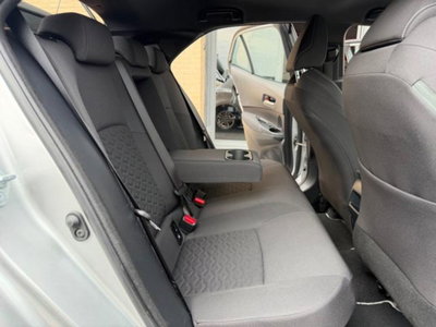 Toyota Corolla 1.8 Hybrid Business (8)
