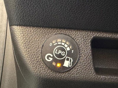 Renault Clio TCe 100 CV GPL 5 porte Equilibre (13)