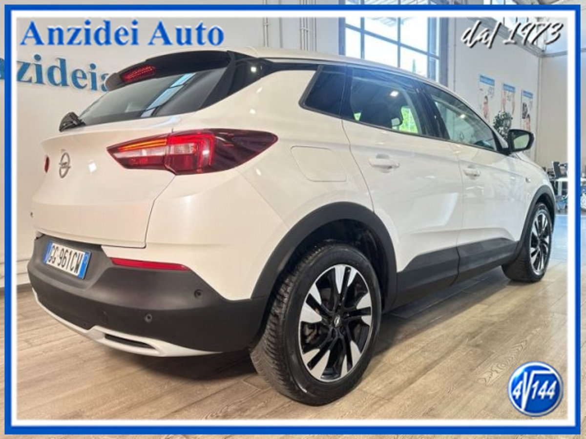 Opel Grandland X 1.5 diesel Ecotec Start&Stop aut. Elegance (6)