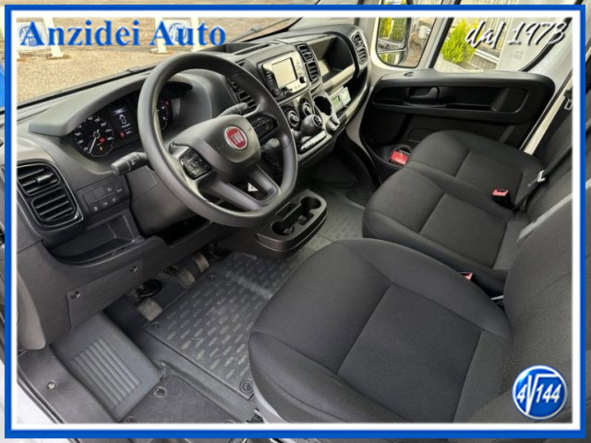Fiat Ducato Furgone Vetrato 35 MH2 2.2 mjt3 140cv  serie 8 (17)