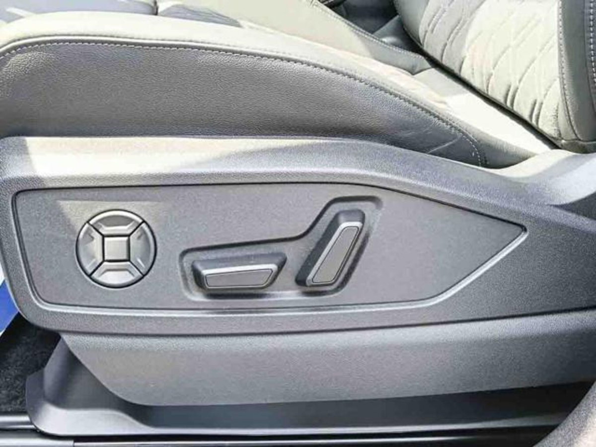 Audi Q5 Sportback 40 2.0 tdi mhev 12V S line Plus quattro s-tronic (12)