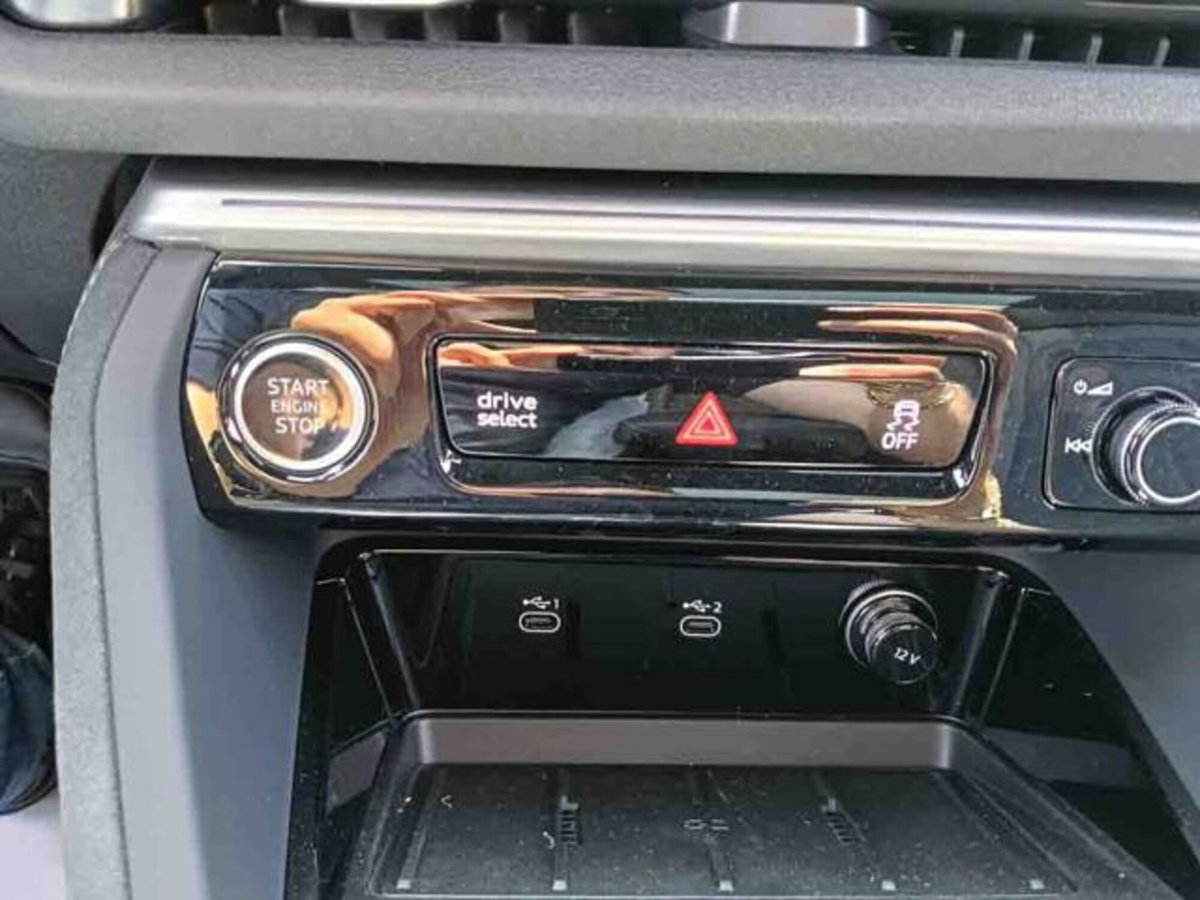 Audi Q5 Sportback 40 2.0 tdi mhev 12V S line Plus quattro s-tronic (17)
