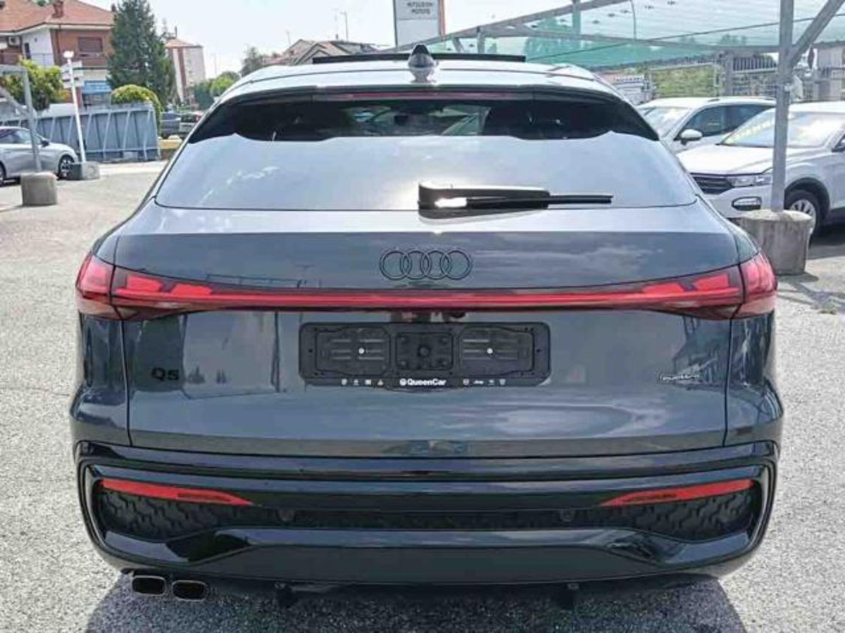 Audi Q5 Sportback 40 2.0 tdi mhev 12V S line Plus quattro s-tronic (3)