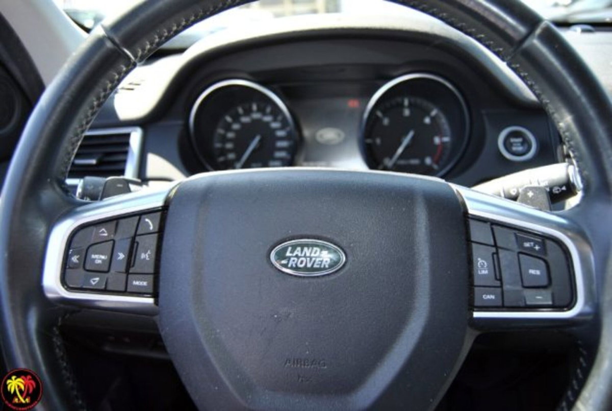 Land Rover Discovery Sport 2.2 SD4 HSE Luxury (10)