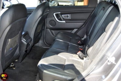 Land Rover Discovery Sport 2.2 SD4 HSE Luxury (13)