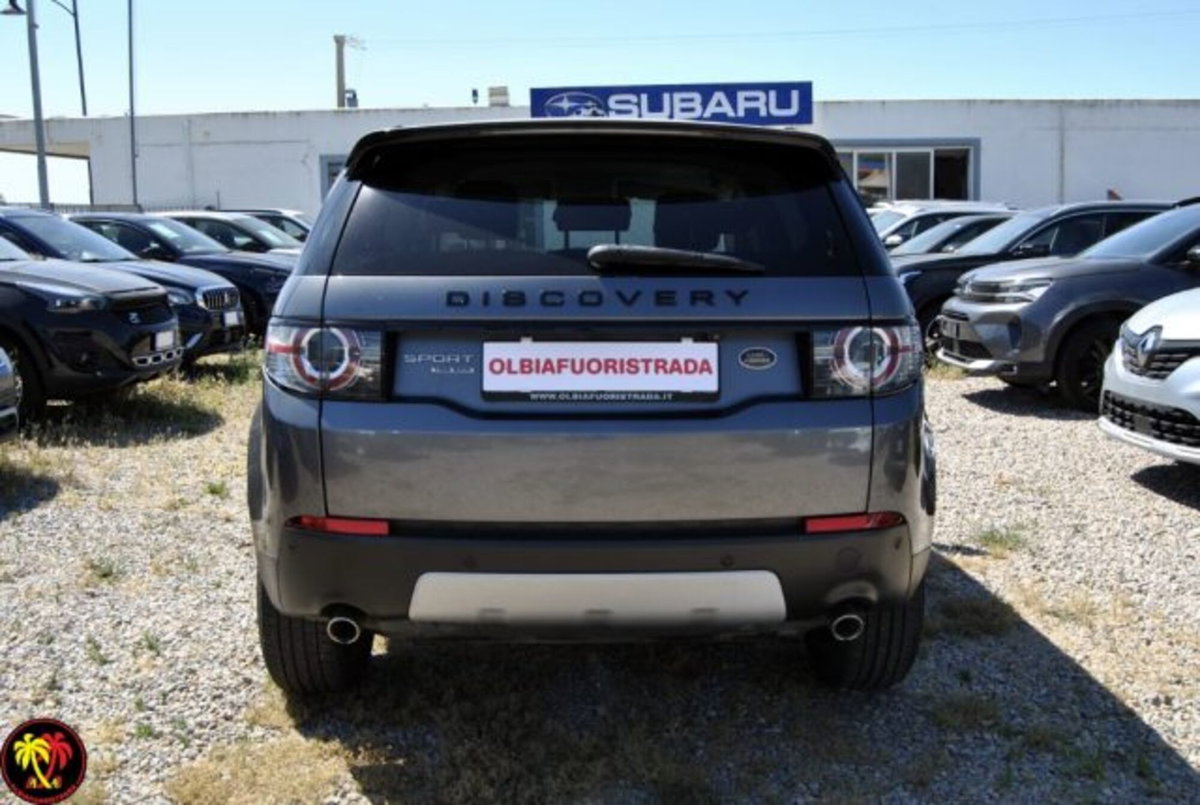 Land Rover Discovery Sport 2.2 SD4 HSE Luxury (16)