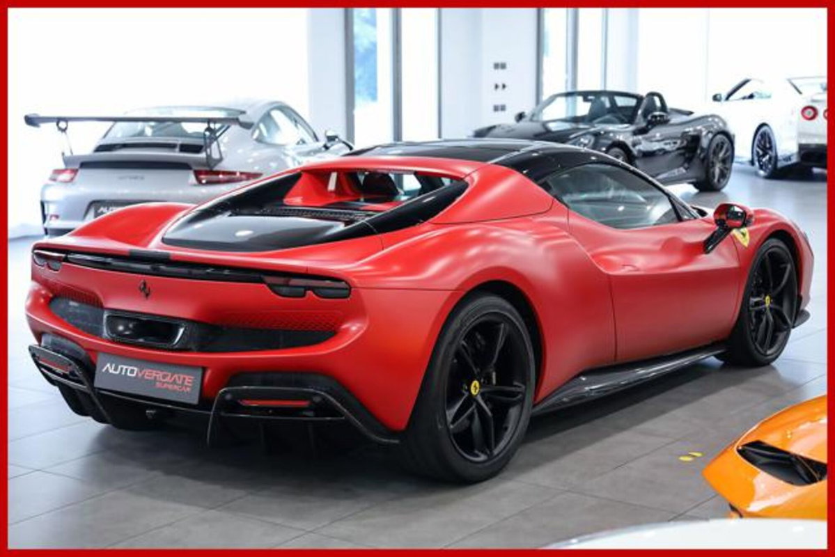 Ferrari 296 Spider 3.0 GTS (7)