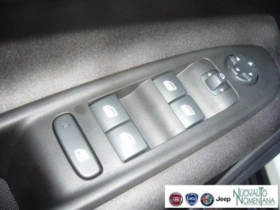 Alfa Romeo Junior elettrica Speciale 156cv (13)