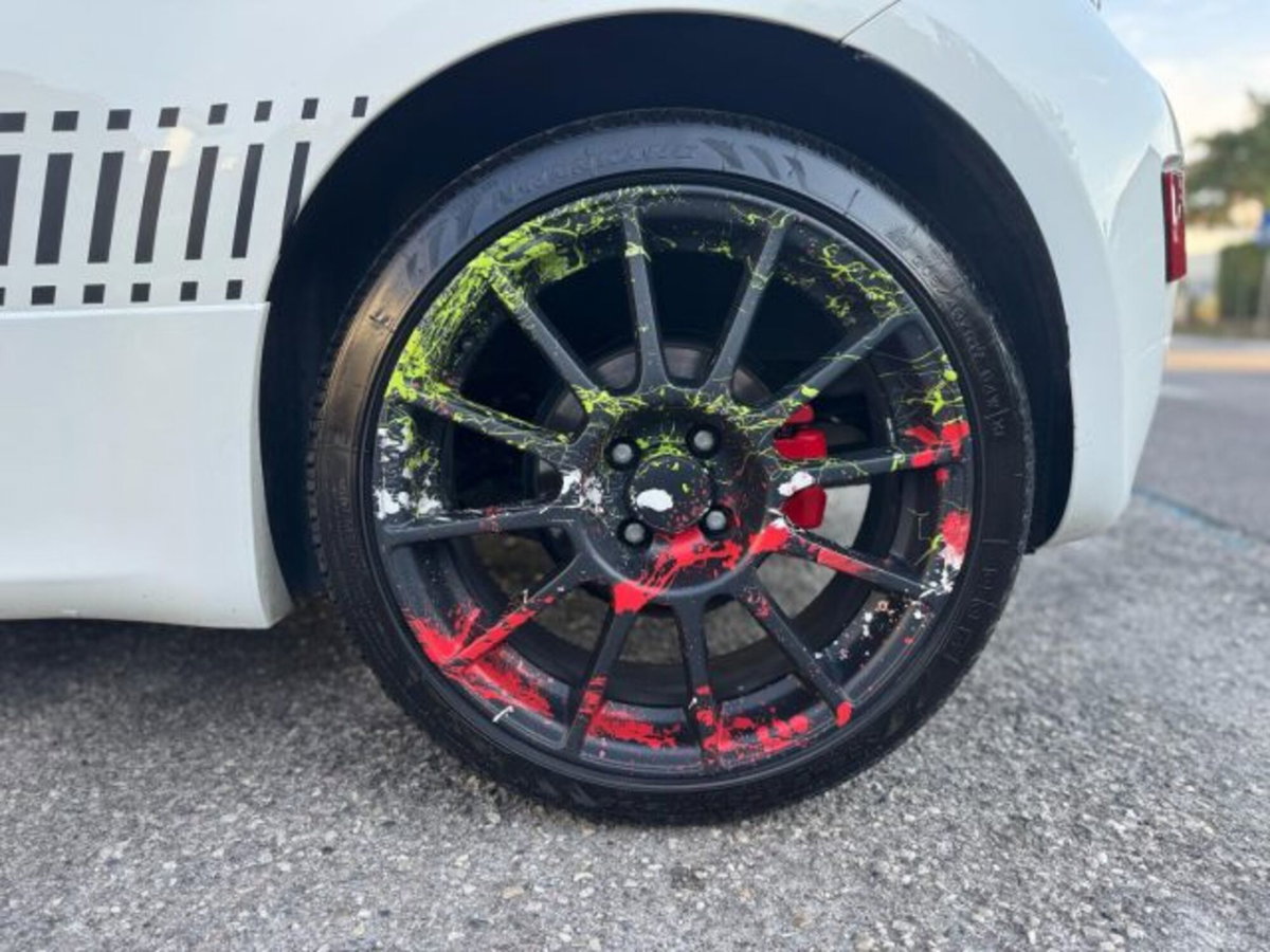 Abarth 500 1.4 Turbo T-Jet (11)