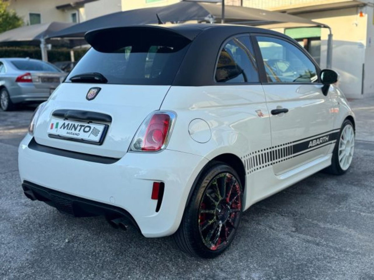 Abarth 500 1.4 Turbo T-Jet (3)