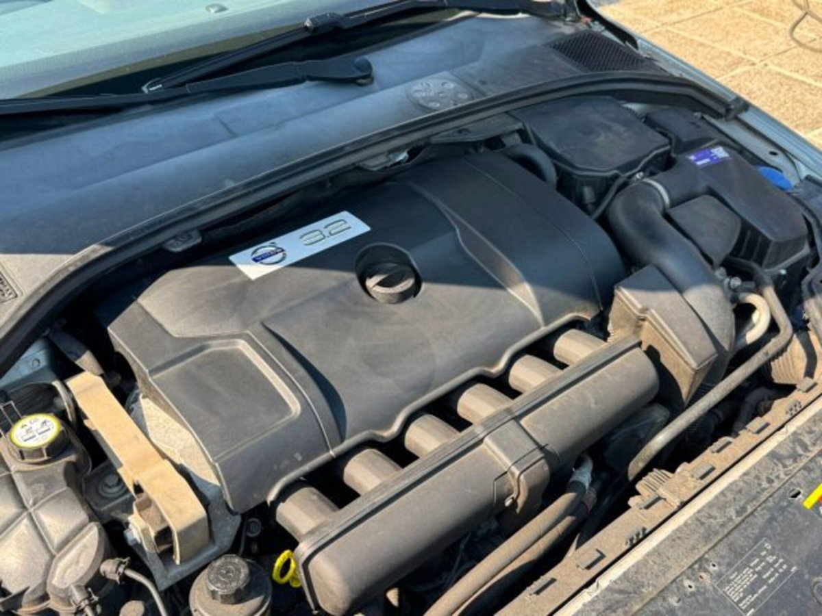 Volvo S80 3.2 aut. Summum (9)