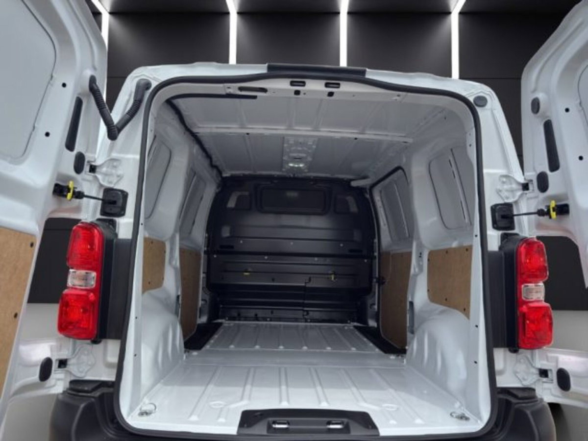 Fiat Scudo Furgone ce 1.5 bluehdi 120cv L3H1 (17)
