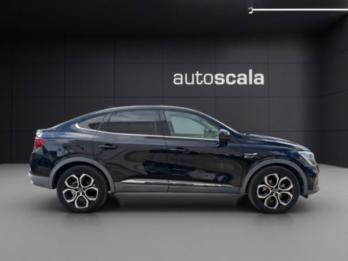 Renault Arkana E-Tech 145 CV Intens (6)