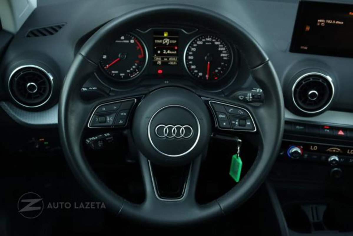 Audi Q2 Q2 30 TFSI Business (10)