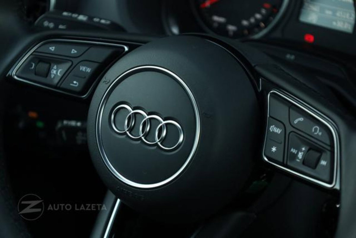 Audi Q2 Q2 30 TFSI Business (9)