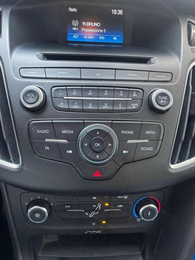 Ford Focus 1.0 EcoBoost 100 CV 5p. Business (18)