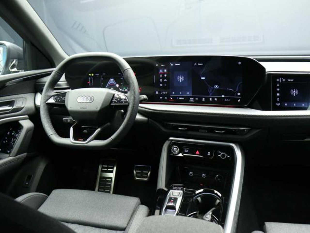Audi Q5 Sportback 40 2.0 tdi mhev 12V S line Plus quattro s-tronic (13)