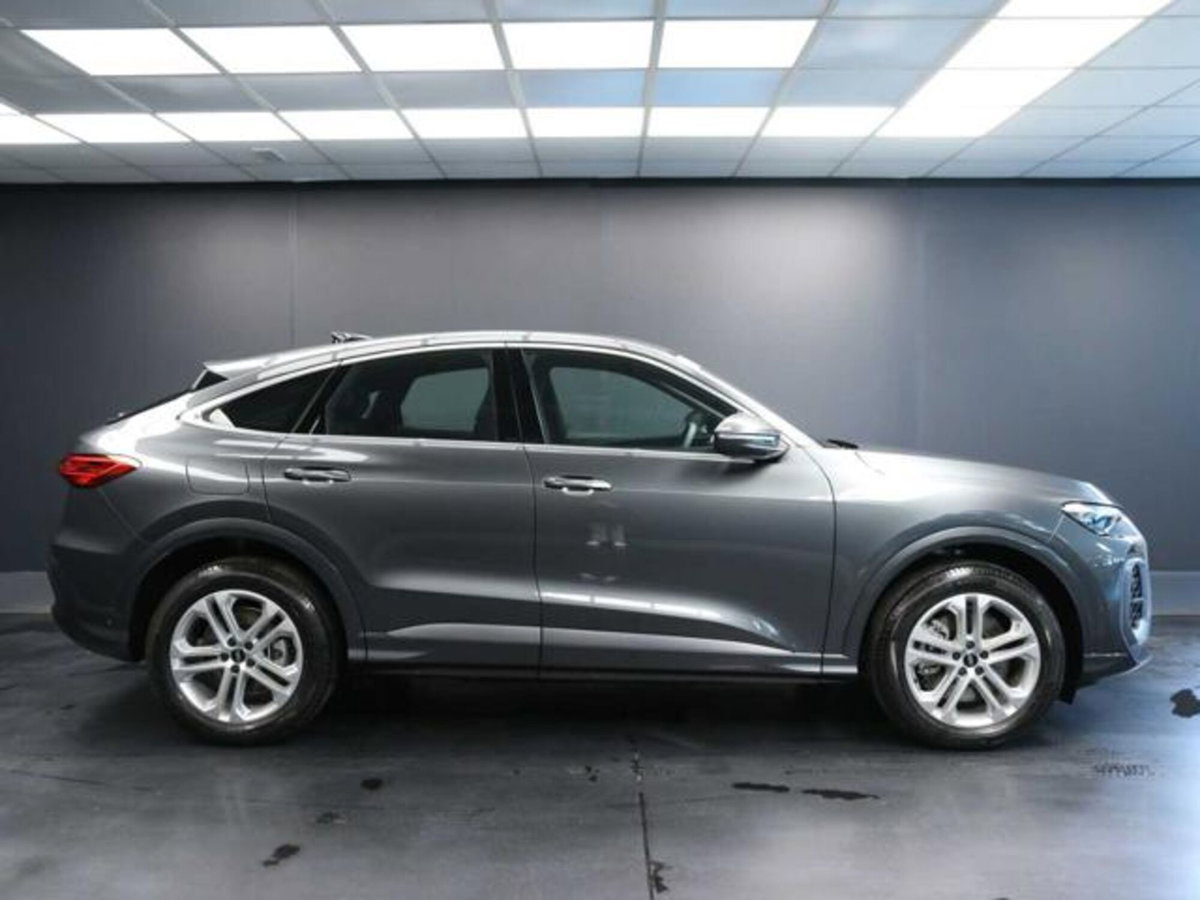 Audi Q5 Sportback 40 2.0 tdi mhev 12V S line Plus quattro s-tronic (8)
