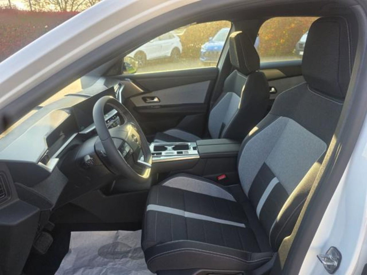 Opel Grandland 1.2 hybrid Edition 145cv e-dcs6 (12)