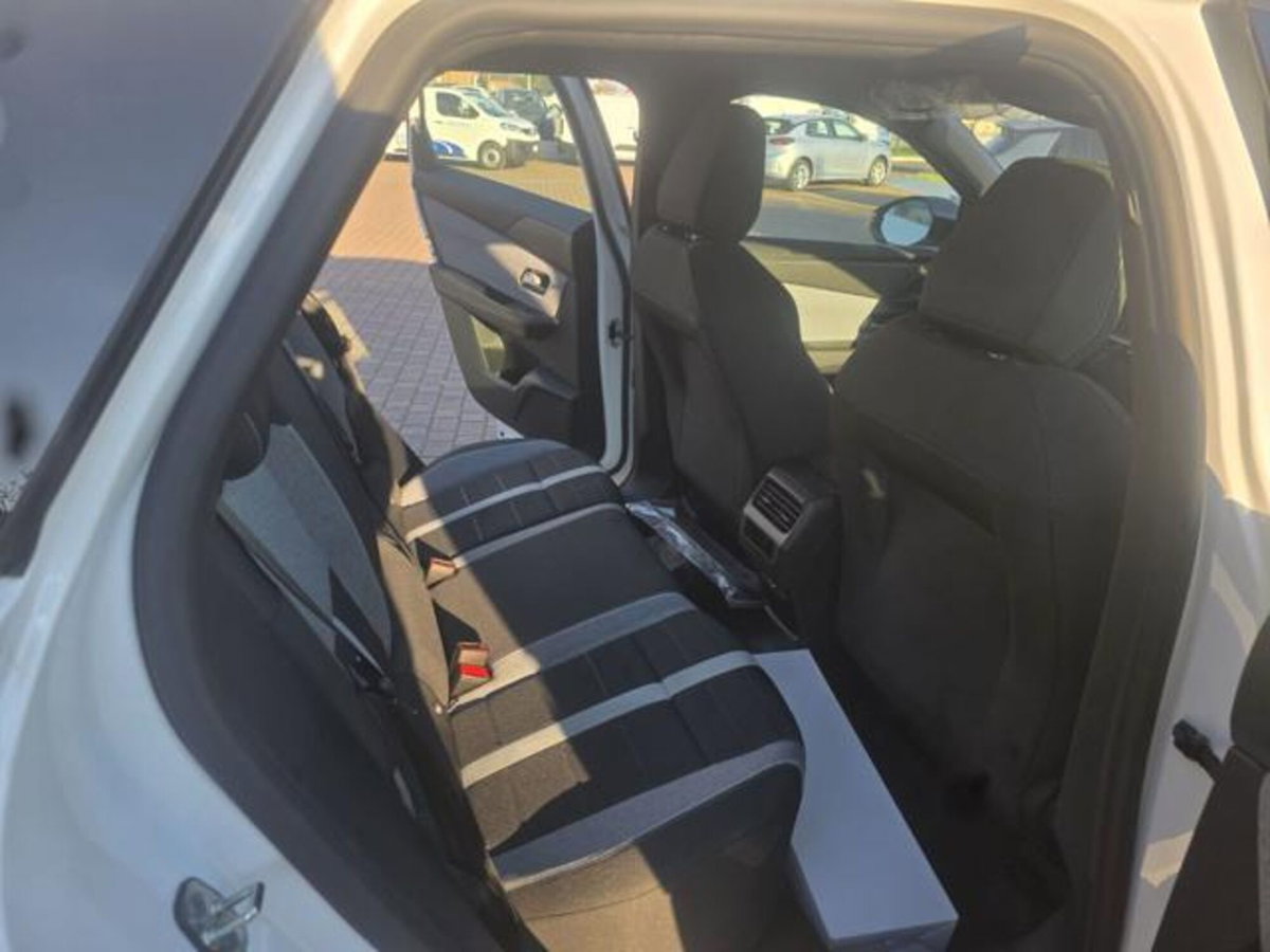 Opel Grandland 1.2 hybrid Edition 145cv e-dcs6 (14)