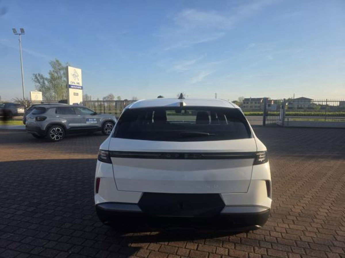 Opel Grandland 1.2 hybrid Edition 145cv e-dcs6 (6)