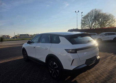 Opel Grandland 1.2 hybrid Edition 145cv e-dcs6 (7)