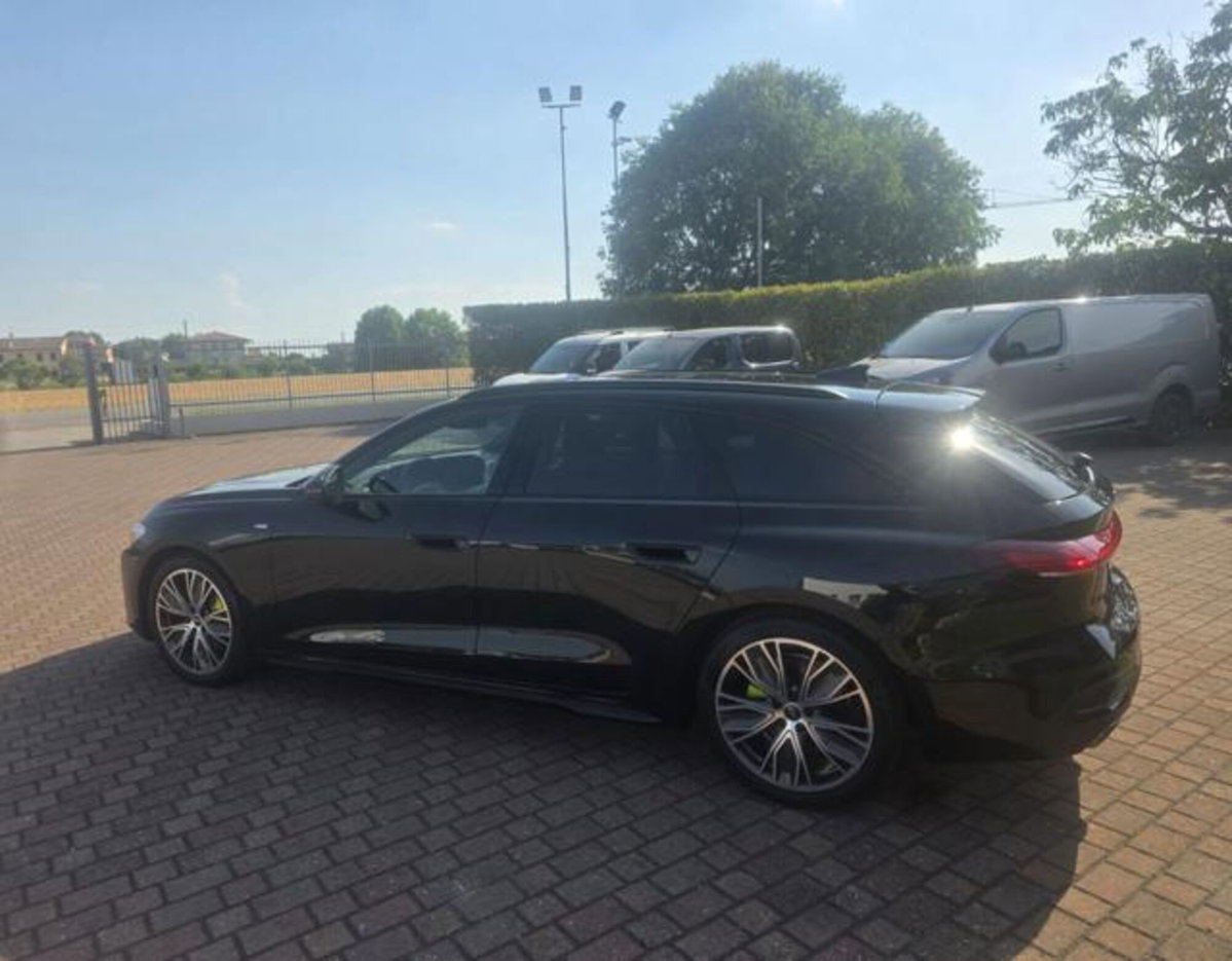 Audi A5 Avant 2.0 tdi mhev+ S line edition 204cv s-tronic (7)